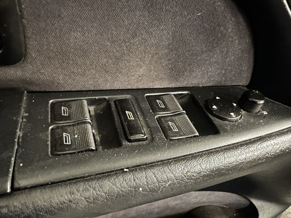 Przełącznik panel sterowania szybami przełącznik lusterek audi a8 d2