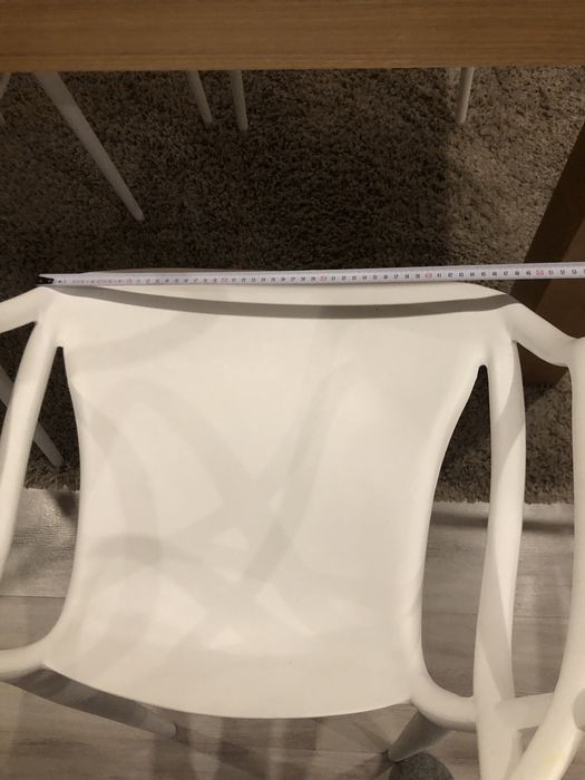 Cadeiras Brancas interior ou jardim