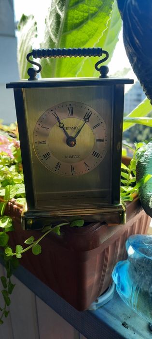 Часы для дома настольные Англия