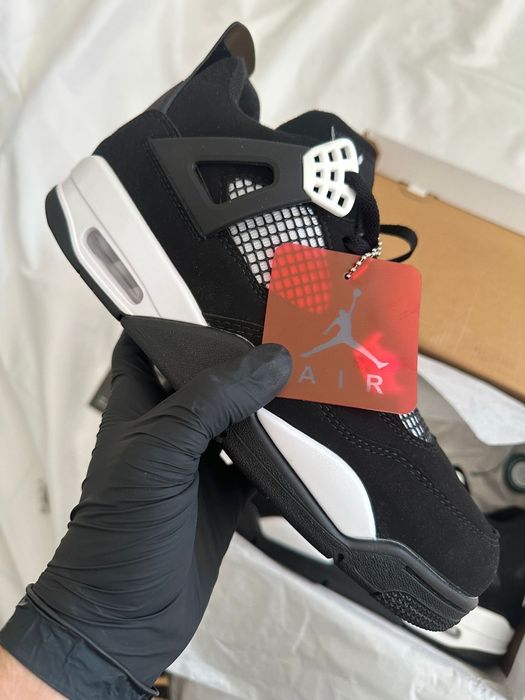 Jordan 4 White Thunder 40,41,42,43,44