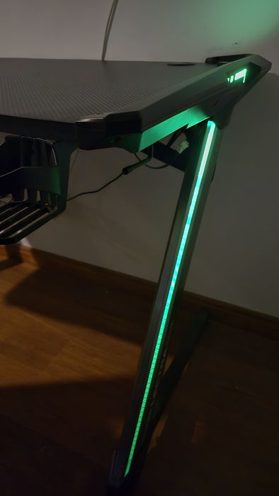 Secretaria / Mesa Gaming (ALPHA GAMER)