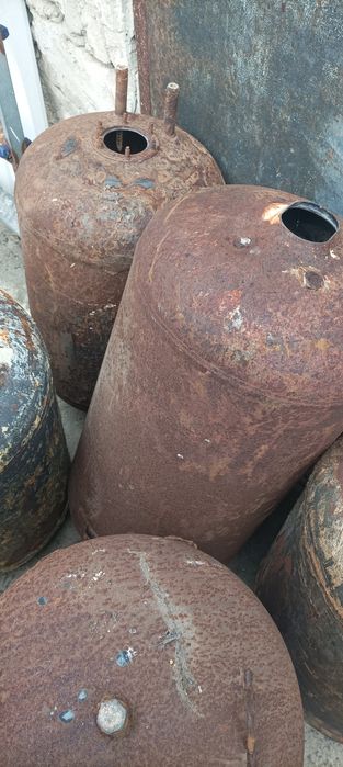 Металлический бак, ёмкость