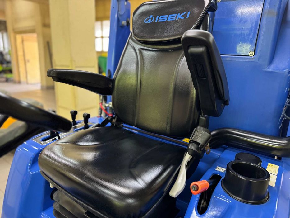 Kosiarka Traktor ISEKI SF 438 40KM 4X4 DIESEL 1054 MTG CENA BRUTTO