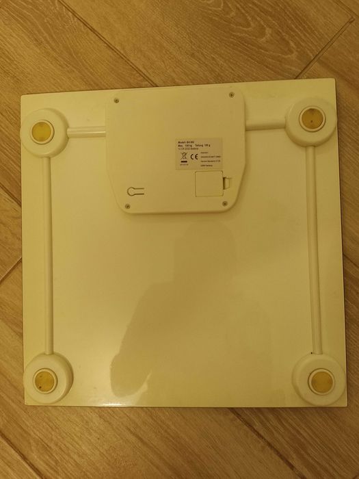 Ваги підлогові електронні