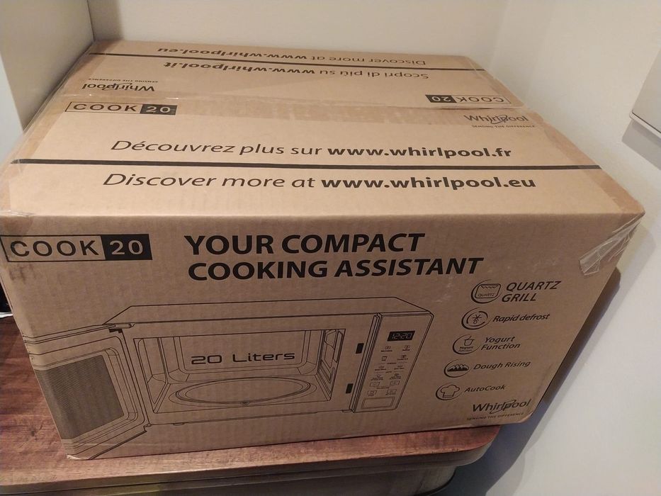 Micro-ondas WHIRLPOOL MWP 203 SB (20 L - Com Grill - Inox) - Novo