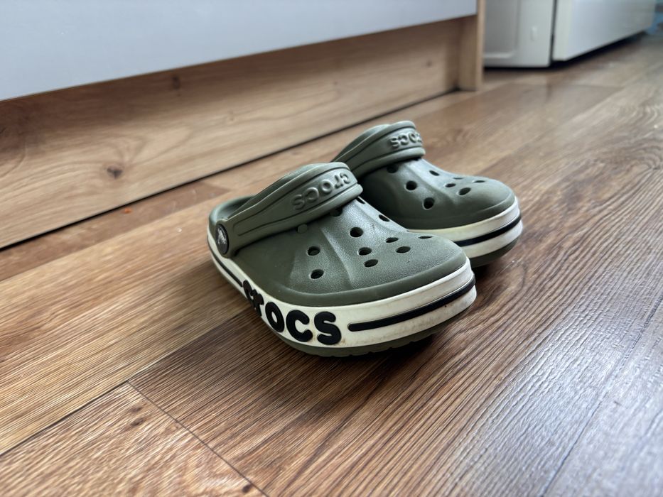 Дитяче взуття crocs