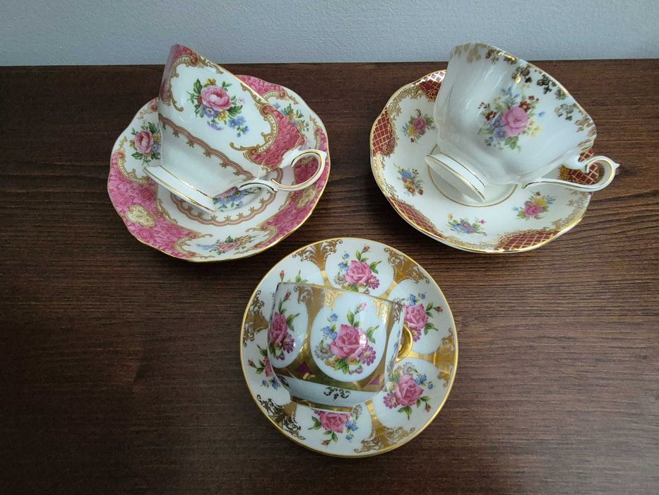 Conjunto de 7 Chávenas diversas Royal Albert e 1 Rococo