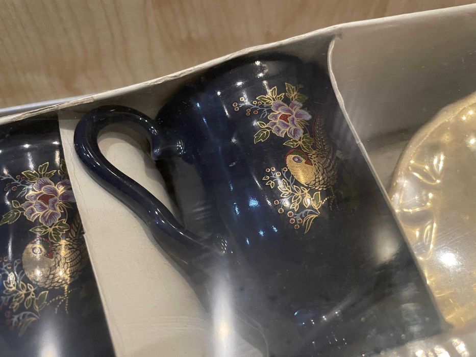 Новий сервіз. Набір посуду тарілки + чашки