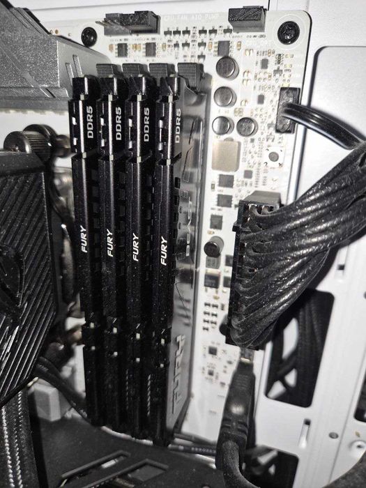 Модуль памяти Kingston Fury DDR5 5200MHz Beast Black