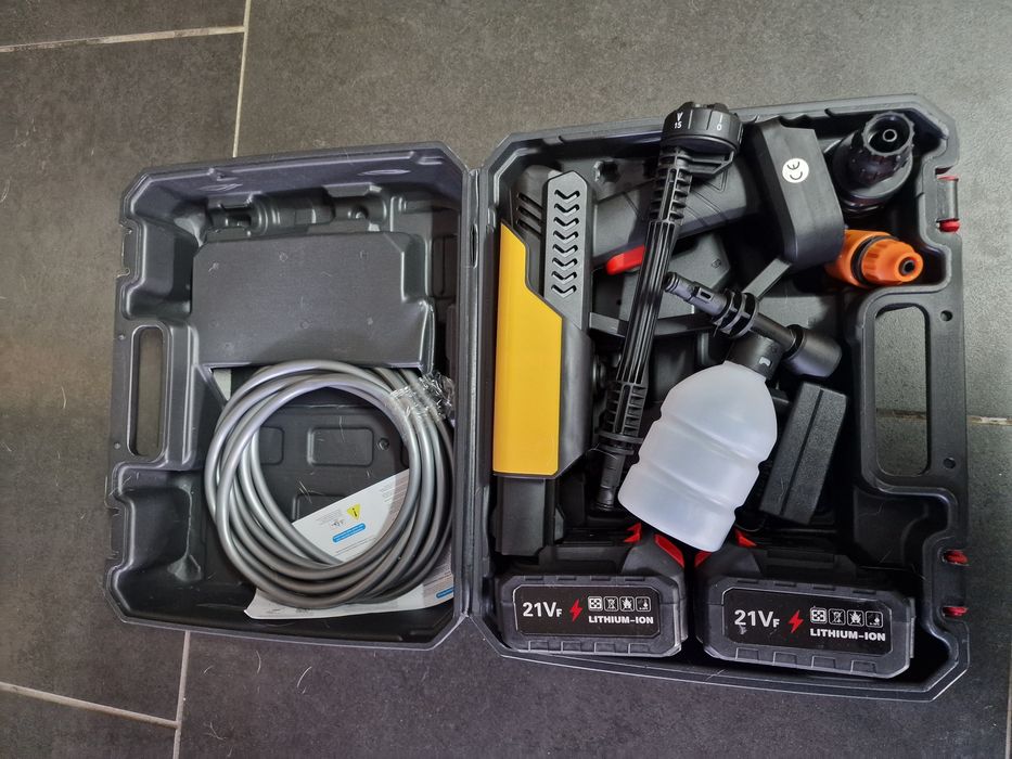 lavadora de alta pressão portátil a bateria.