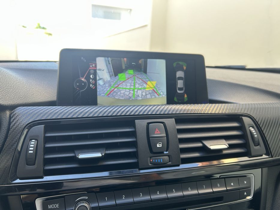 BMW M4 Auto
