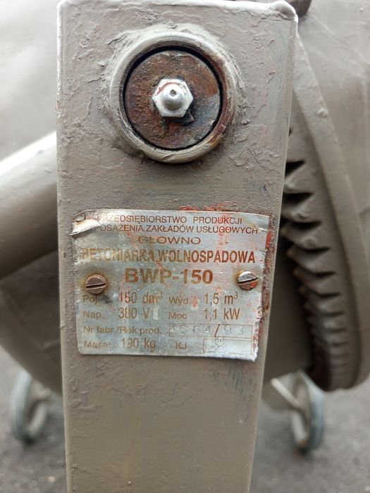 Betoniarka  Duża 150 L na 220v-400V