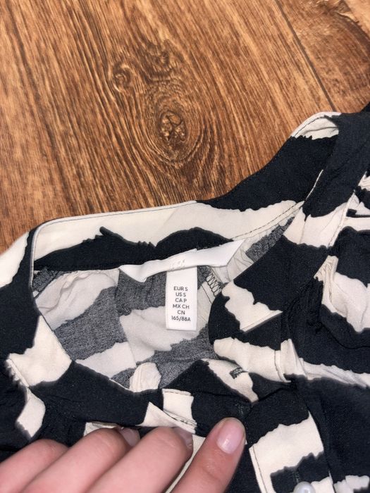 Блузка  H&M розмір s