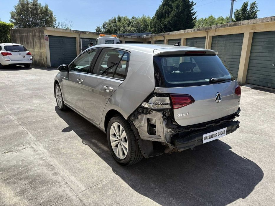 VW GOLF VII 1.0 TSI Confortline Gasolina