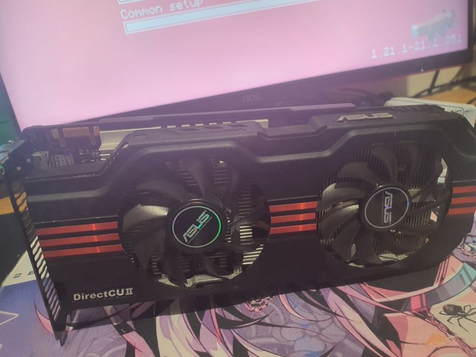 Gtx 560ti 2gb  em ótimo estado