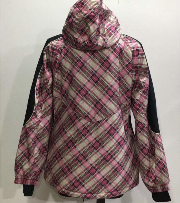 Нова! Жіноча лижна куртка Iguana. Розмір 40