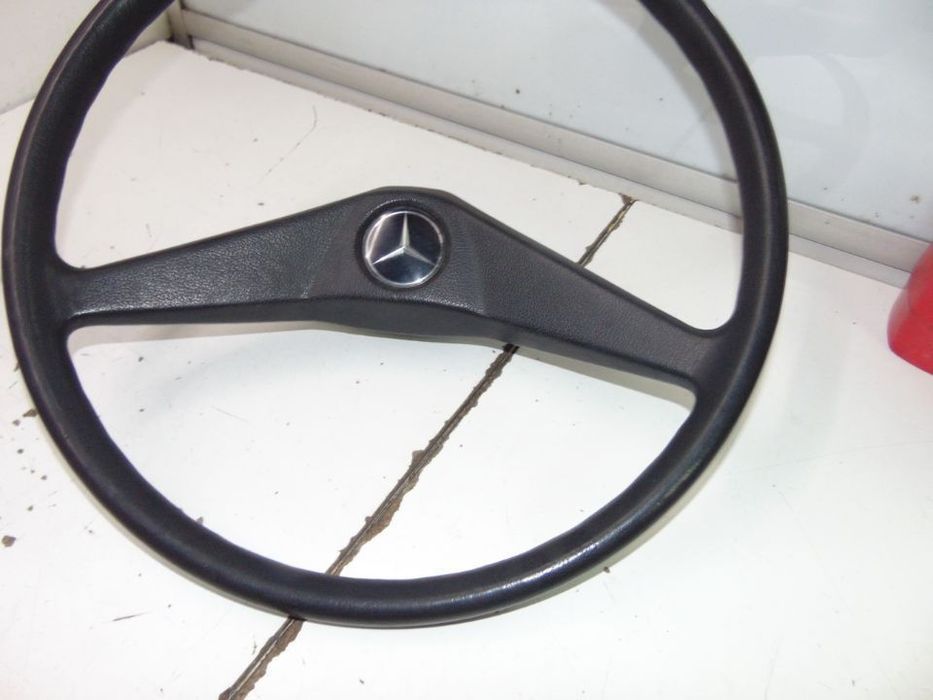 Mercedes O309/508 volante e varias peças