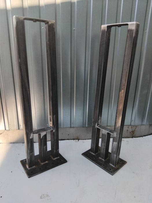 Schody półkowe wspornikowe wiszące NA WYMIAR