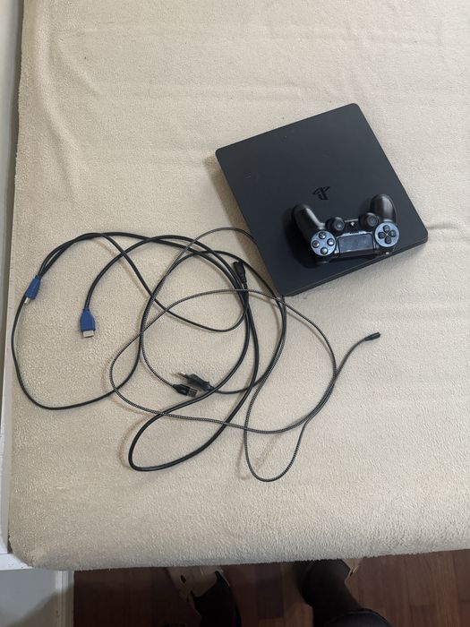 Vendo Ps4 slim 500gb