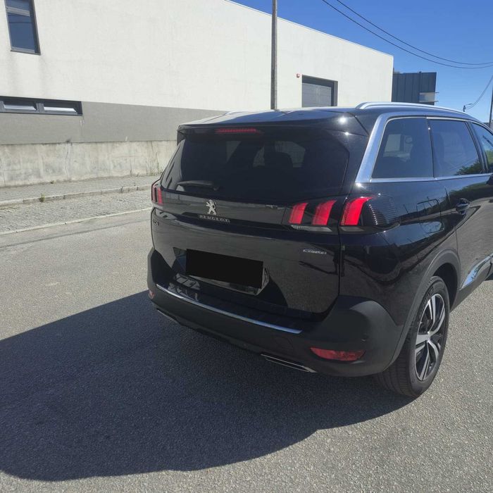 PEUGEOT 5008 1.5 BlueHDi GT Line EAT8 130cv – 7 lugares