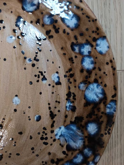 Terrina Artesanal em Cerâmica Vidrada com Prato