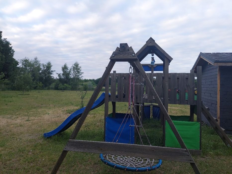Plac zabaw sprzedam