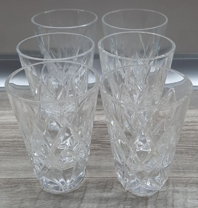 Стакани кришталеві