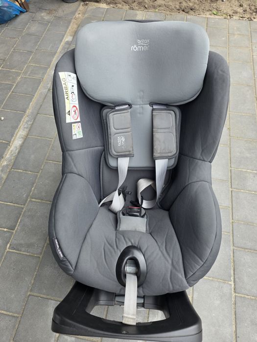 Fotelik samochodowy britax romer dualfix M i-size