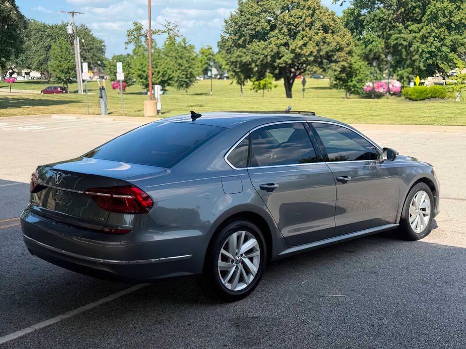 Volkswagen Passat      2018