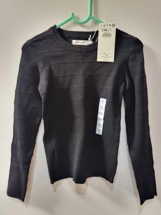 Sweter bluzka dziewczynka 134 metka