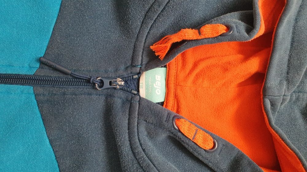 Bluzy chłopięce r.116 3 szt.