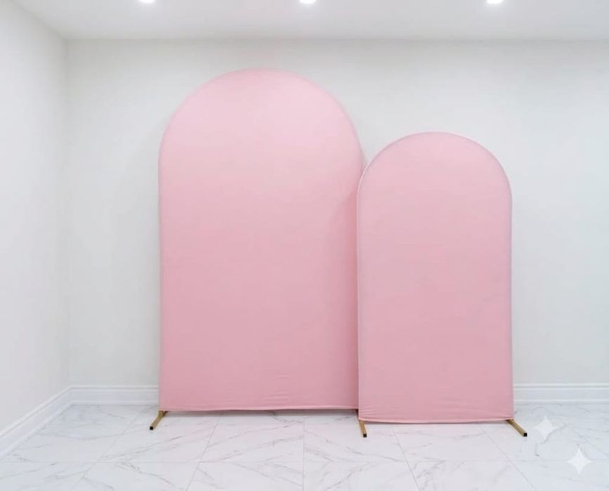 Aluguer de 2 painéis metálicos para festas + capas rosa