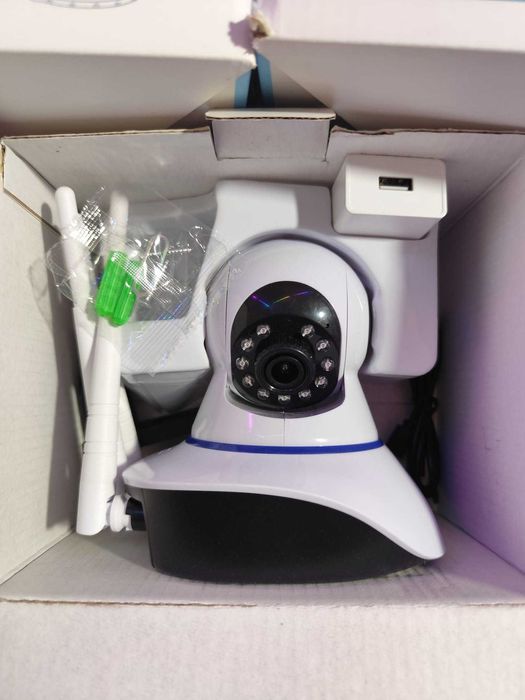 Kit 3 Câmeras Inteligentes de Interior