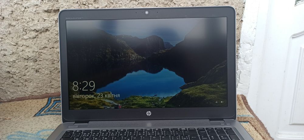 Ноутбук HP EliteBook 840 G3 DDR4 4 Gb SSD  Full HD 14"