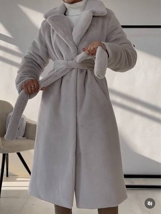 Шуба з еко-хутра (сіра)