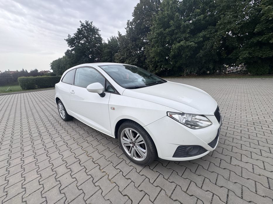 Seat Ibiza IV 1.6 tdi z 2009