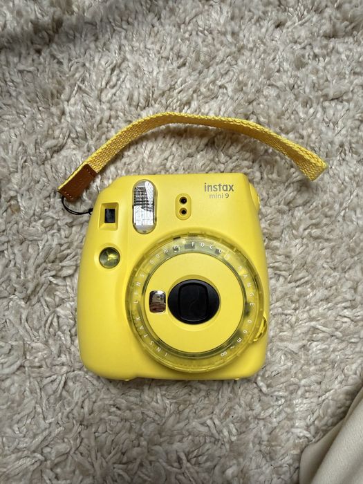 Миттєвий фотоапарат Fujifilm Instax Mini 9