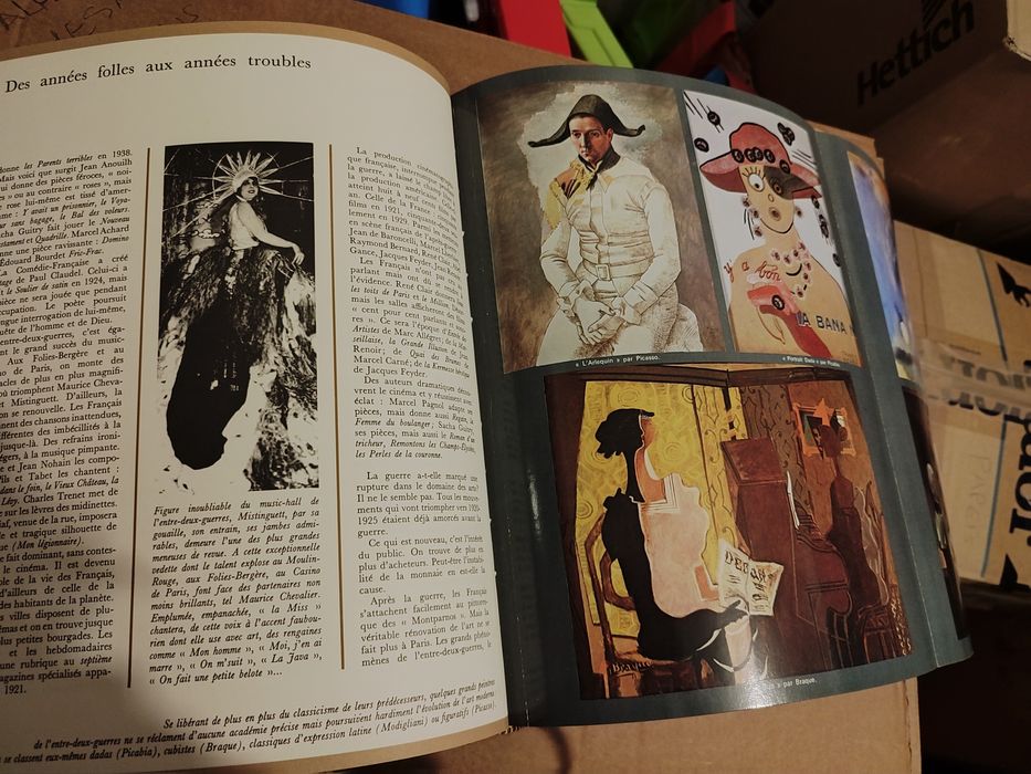 Dá-se enciclopédia antiga em francês