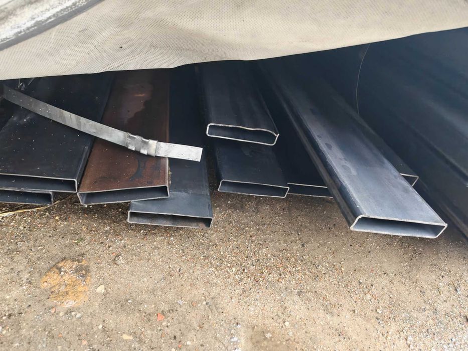 Profil 100x20x1.5 czarny II Gat