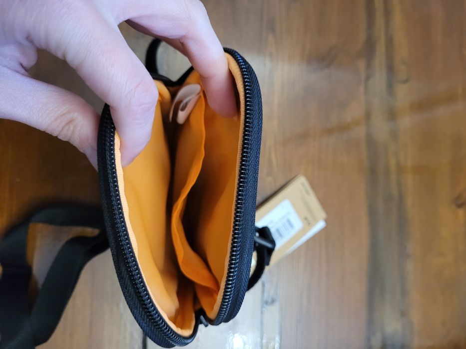 Nowa umbro torebka saszetka sportowa czarna