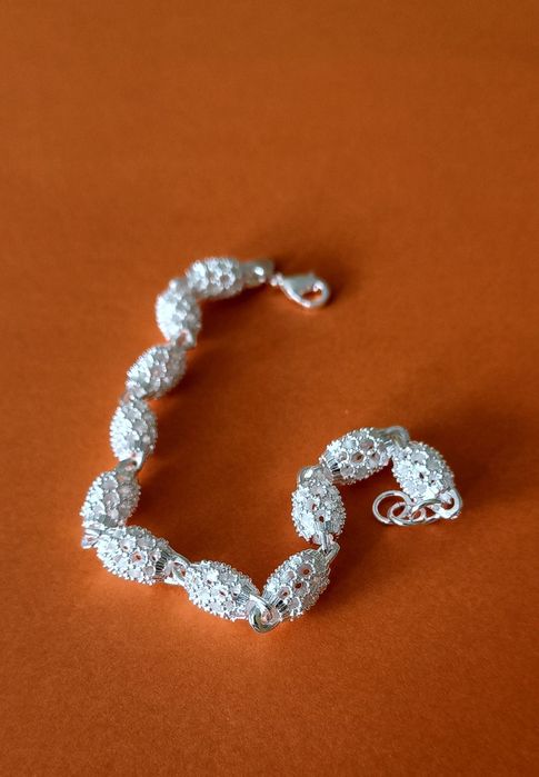 Srebrna ażurowa bransoletka