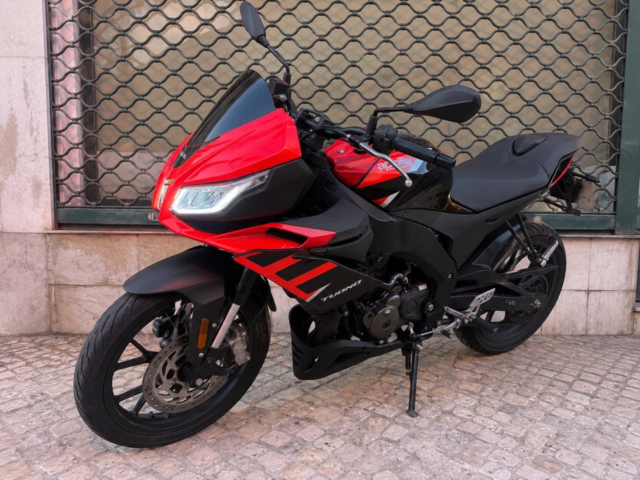 Aprilia 125 tuono