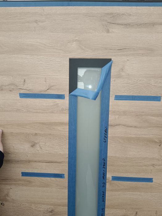 Drzwi zewnętrzne+ pochwyt