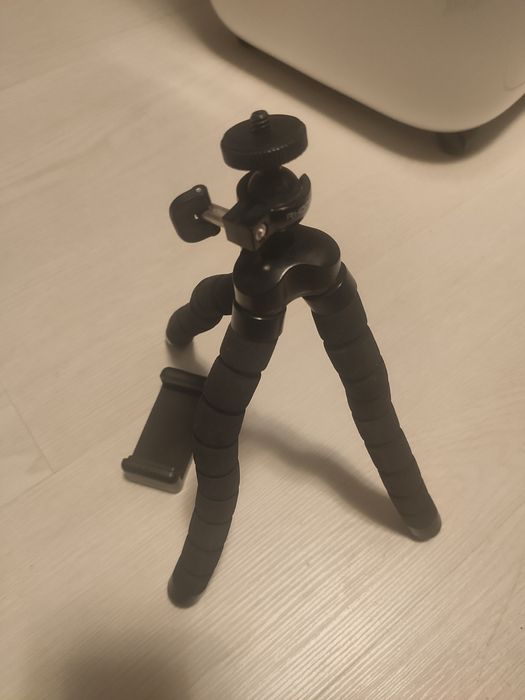 Suporte para telemóvel, universal, c/ parafuso para máquina fotografic