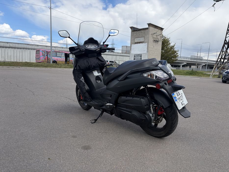Продам максіскутер SYM Citycom 300i (2016)