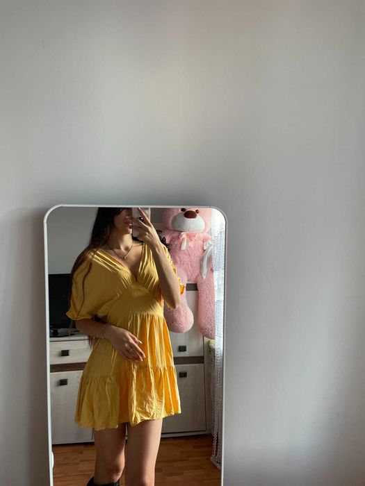 Сукня коктейльна