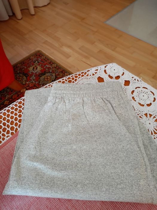 Ładne mysie spodnie sportowe .