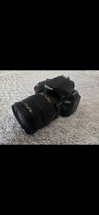 Nikon d5200 + sigma 18-50 f2.8