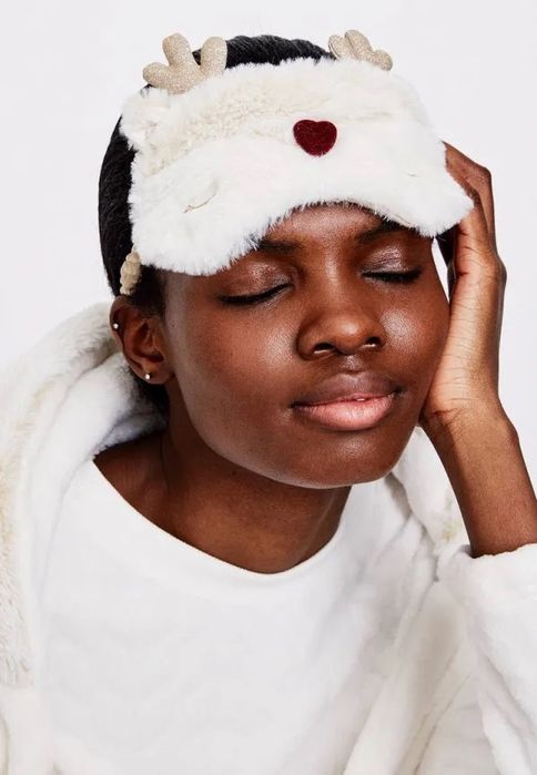 Повʼязка- маска на очі для сну Oysho