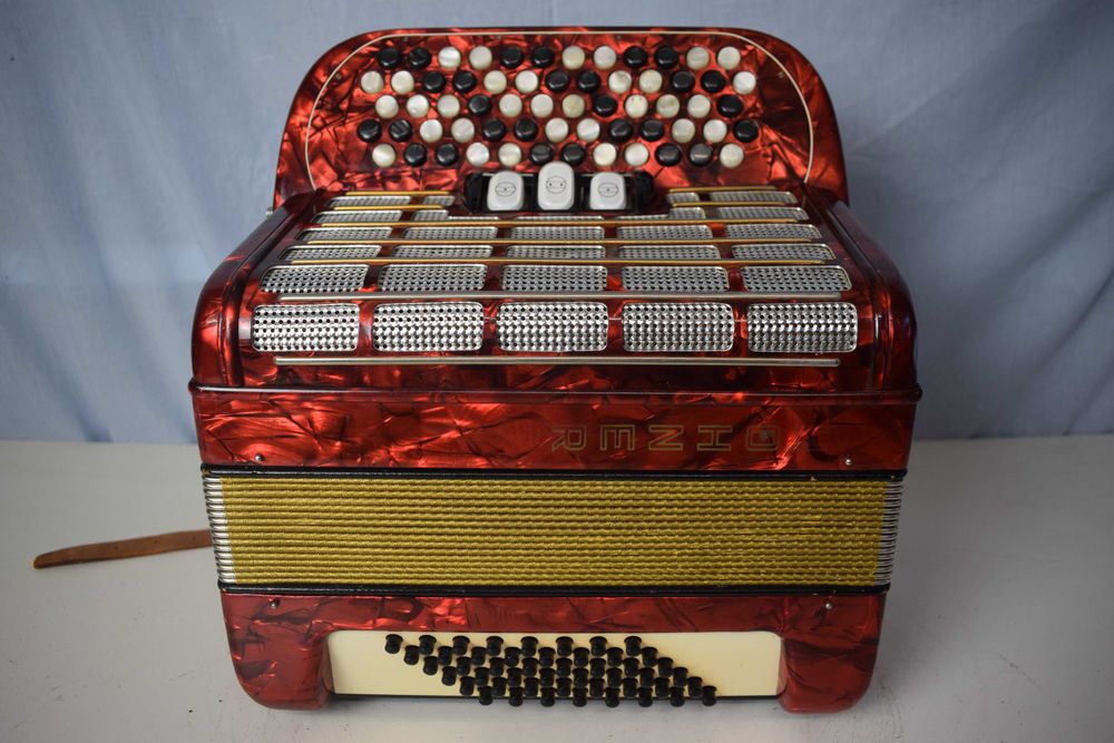 Acordeao Hohner Picolo 2 Voz. N 236